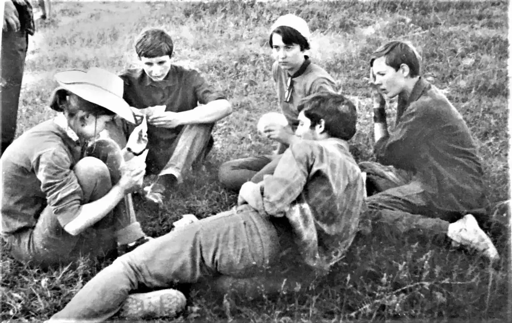Наш 9 «А» в походе. 1970 год