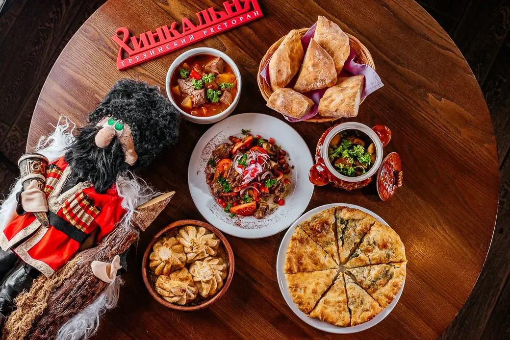 Почти два кг вкусной еды за 27 рублей. Что можно попробовать на Гастрофесте в Могилеве?