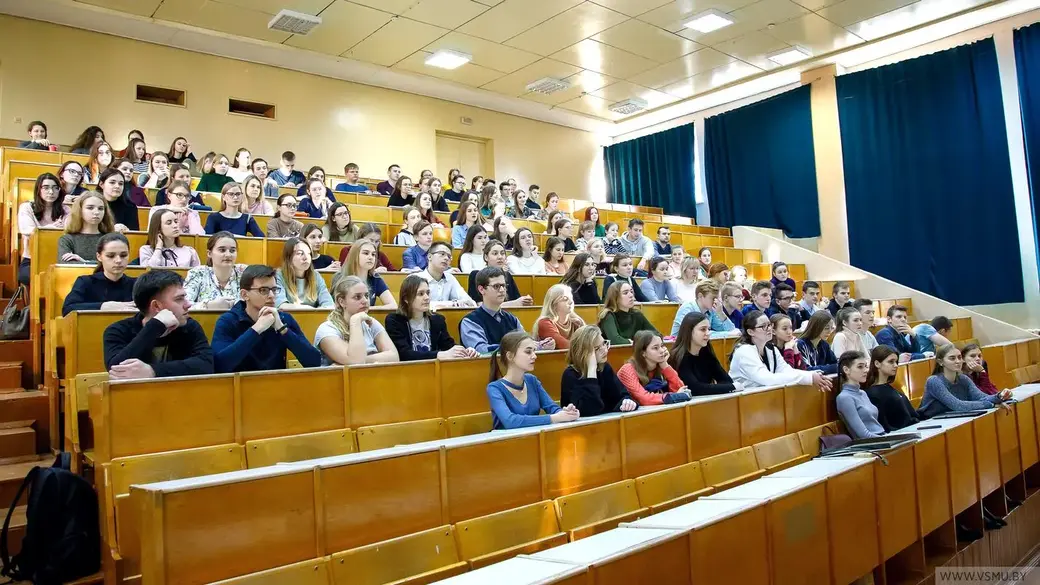 Витебский государственный ордена Дружбы народов медицинский университет. Фото носит иллюстративный характер