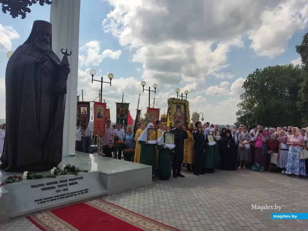6 августа 2022 года. Памятник просветителю Георгию Конисскому торжественно открыли в Могилеве.