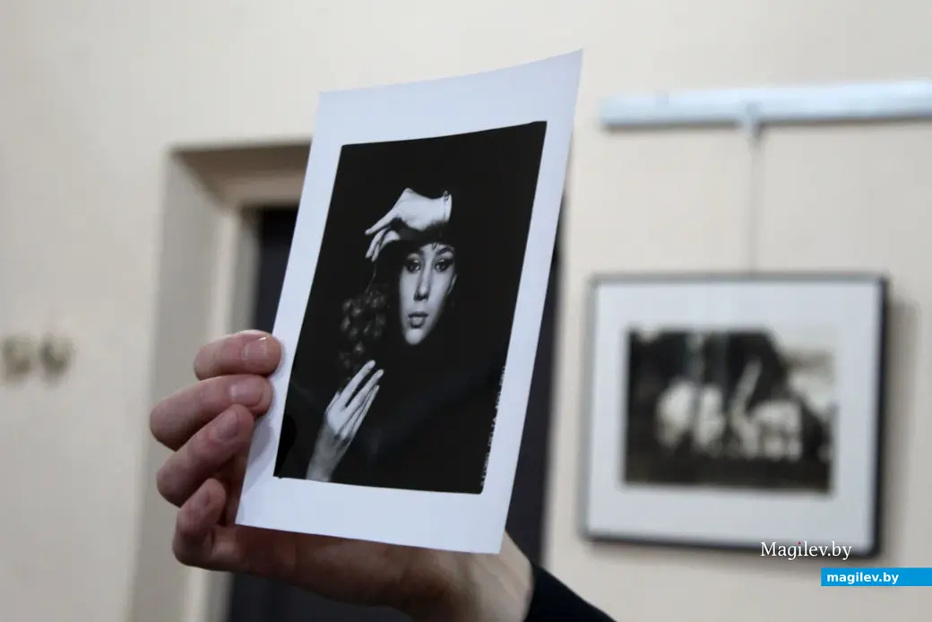 Выставка фотографий минчанина Вячеслава Дудоладова в Могилеве. Март 2023 года.