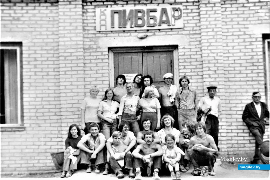 О чипсах здесь не думает никто. Пригород Могилева, 1978 г.