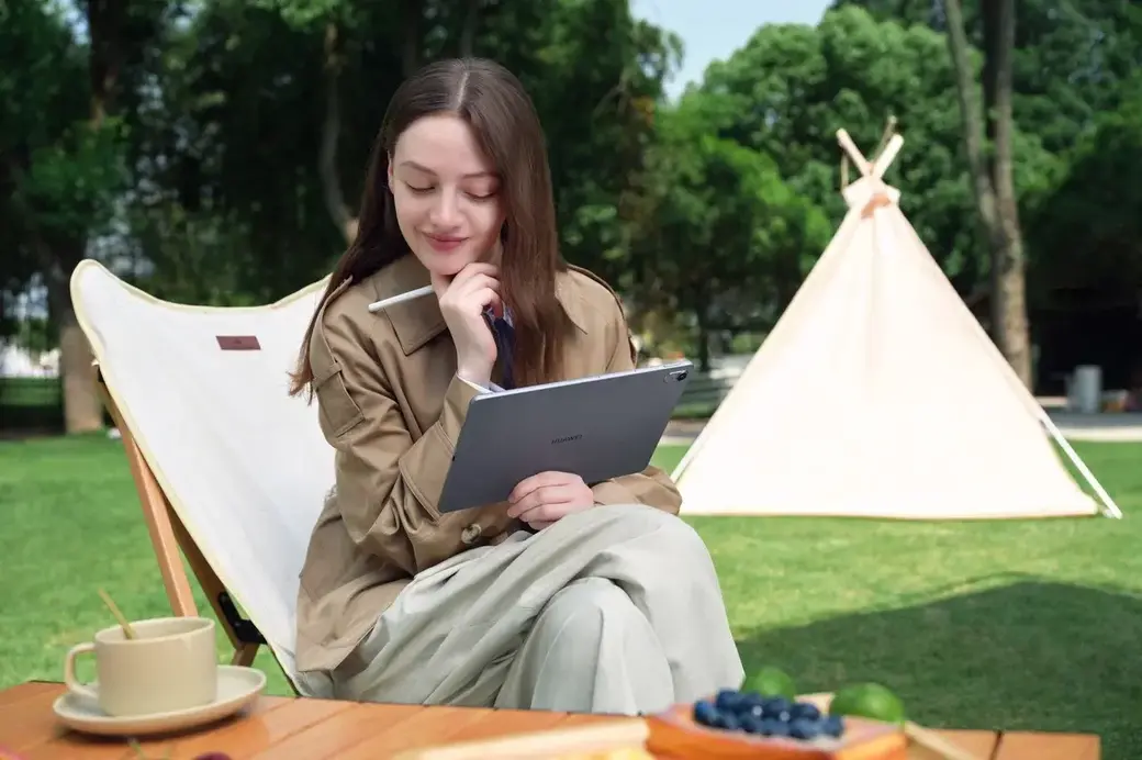 В Беларуси стал доступен планшет Huawei MatePad 11.5 с узкими рамками и съемной клавиатурой