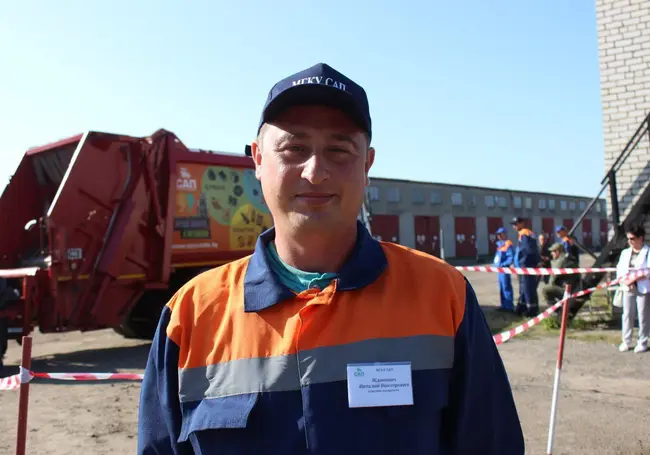 Виталий Жданович – лучший водитель мусоровоза на Могилевщине. По итогам прошедшего конкурса