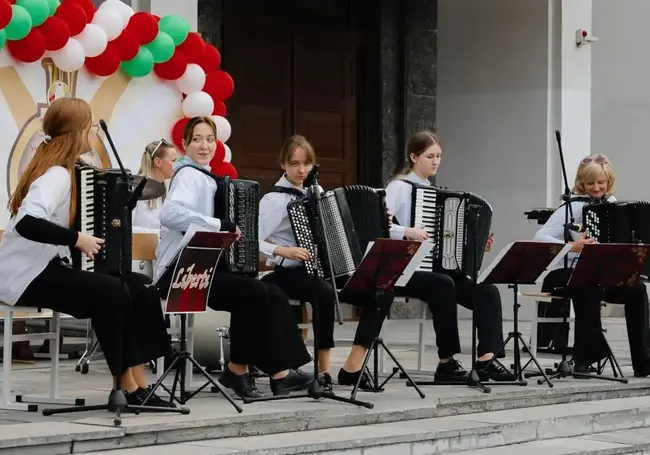 «Музыкальные субботы на Крыленко»: новый проект гимназии-колледжа искусств Могилева