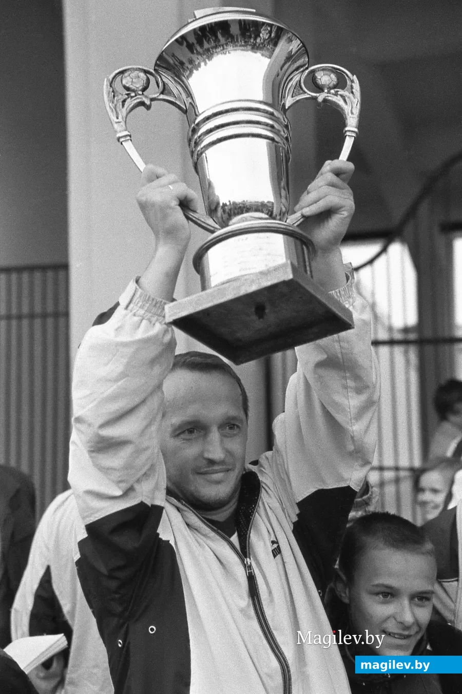 5. Застывшее мгновение. Памяти Игоря Градобоева. Май 2001 года. 3 кубок — наш!
