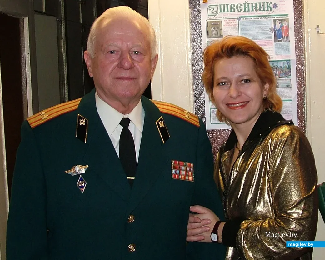 Подполковник Владимир Николаевич Беличенко с дочерью Еленой.