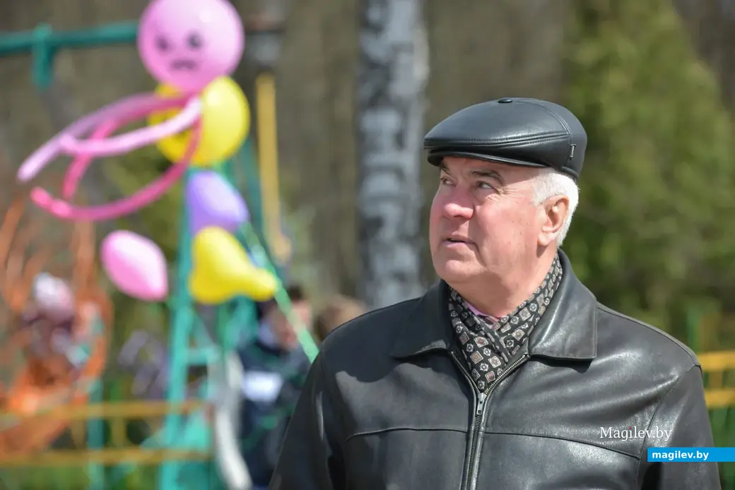 Открытие сезона 2014 в городском парке культуры и отдыха. Директор парка Александр Виноградов. Фото из архива редакции.