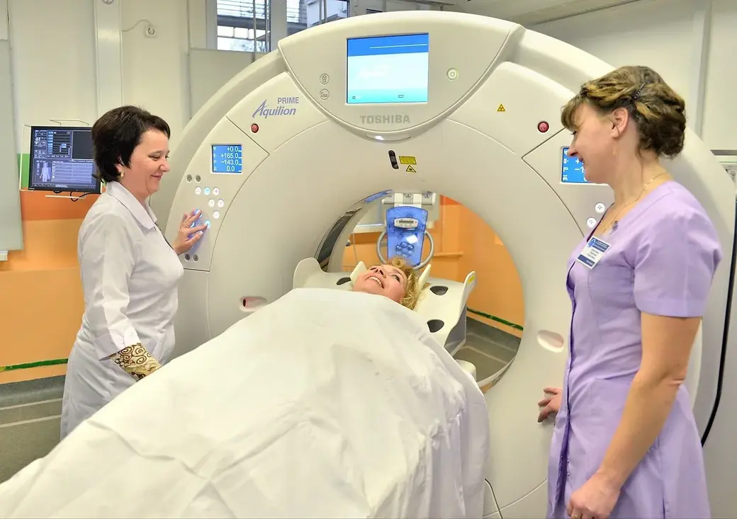 23.12.2015. Открытие кабинета рентгеновской компьютерной томографии в Бобруйской городской больнице скорой медицинской помощи имени В. О. Морзона. Фото из архива «ВБ».