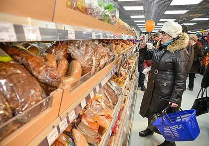 В Беларуси розничный товарооборот в январе-октябре снизился на 3,1%