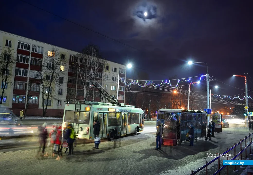 19.12.2018. Новогодняя иллюминация на улице Минской