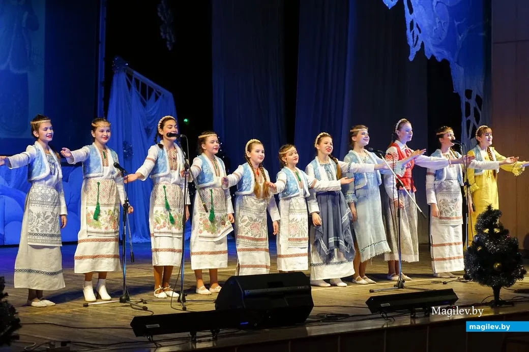 08.01.2019. Рождественский концерт школ искусств города Бобруйска «С радостью встречаем