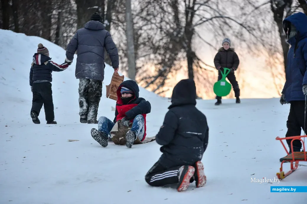 09.01.2019. Снежная горка у санатория имени В.И.Ленина