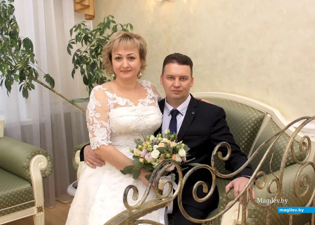 Татьяна Русеева и Игорь Молоносов поженились в Бобруйске 11 января 2019 года.