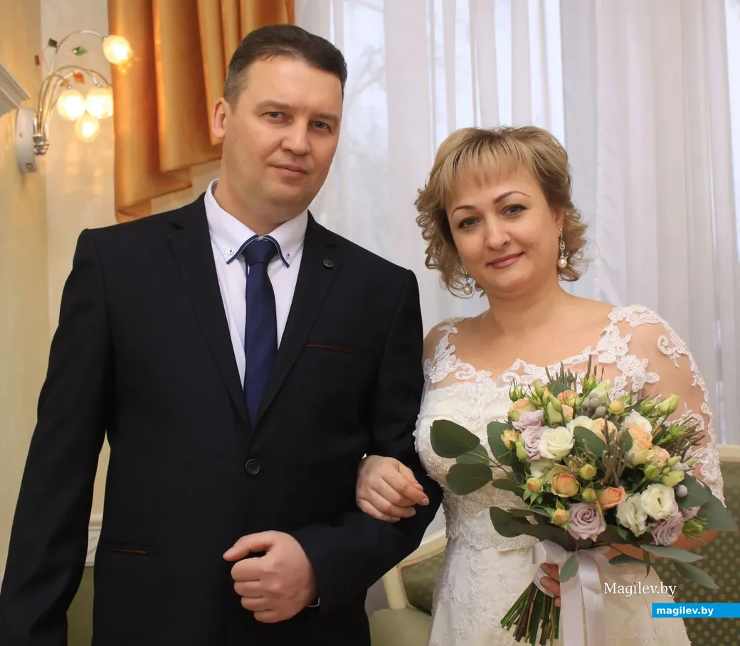 Татьяна Русеева и Игорь Молоносов поженились в Бобруйске 11 января 2019 года.