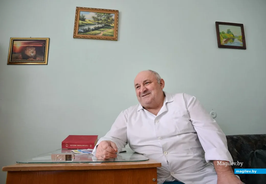 Хирург Глусской центральной районной больницы Владимир Александрович Тисиневич.