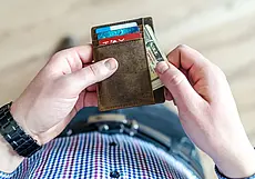 Воспользовался ситуацией и украл кошелек: происшествие в ночном клубе Могилева