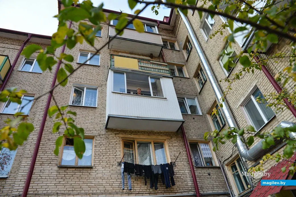 19.10.2018. Жилые дома в районе площади имени В.И.Ленина