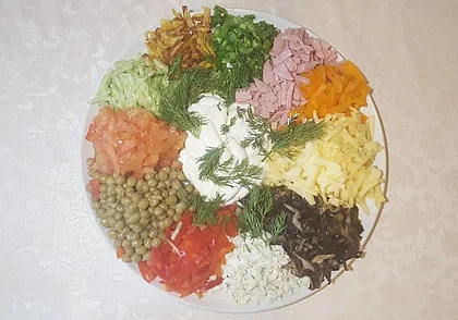 Готовим сами. Яркий и необычный салат «Горки»