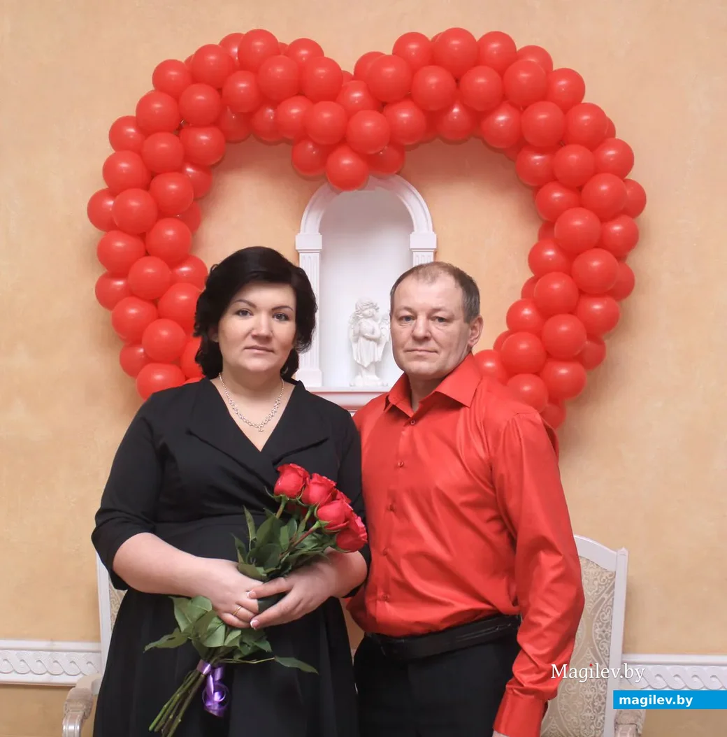 Евгений Москвин и Ирина Сапеженко зарегистрировали свой брак в пятницу, 22 февраля, в
