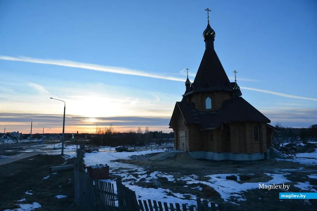 Храм преподобного Серафима Саровского на улице Гагарина.