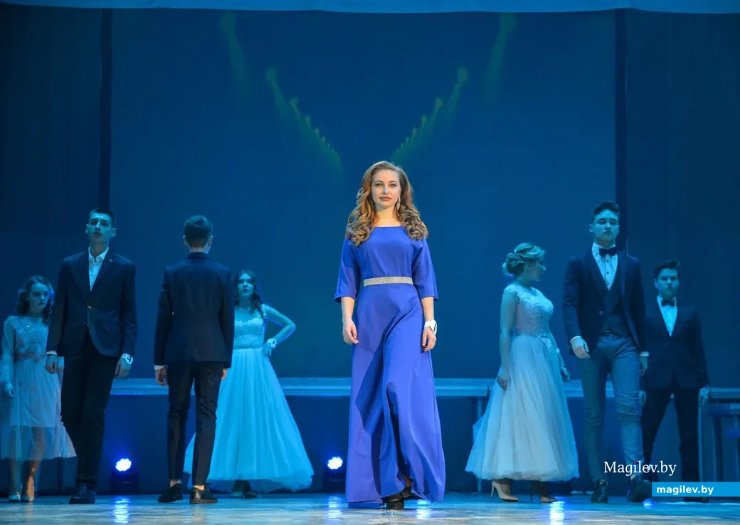 23.03.2019. Конкурсная шоу-программа "Мисс и мистер школа - 2019" Конкурс дефиле.