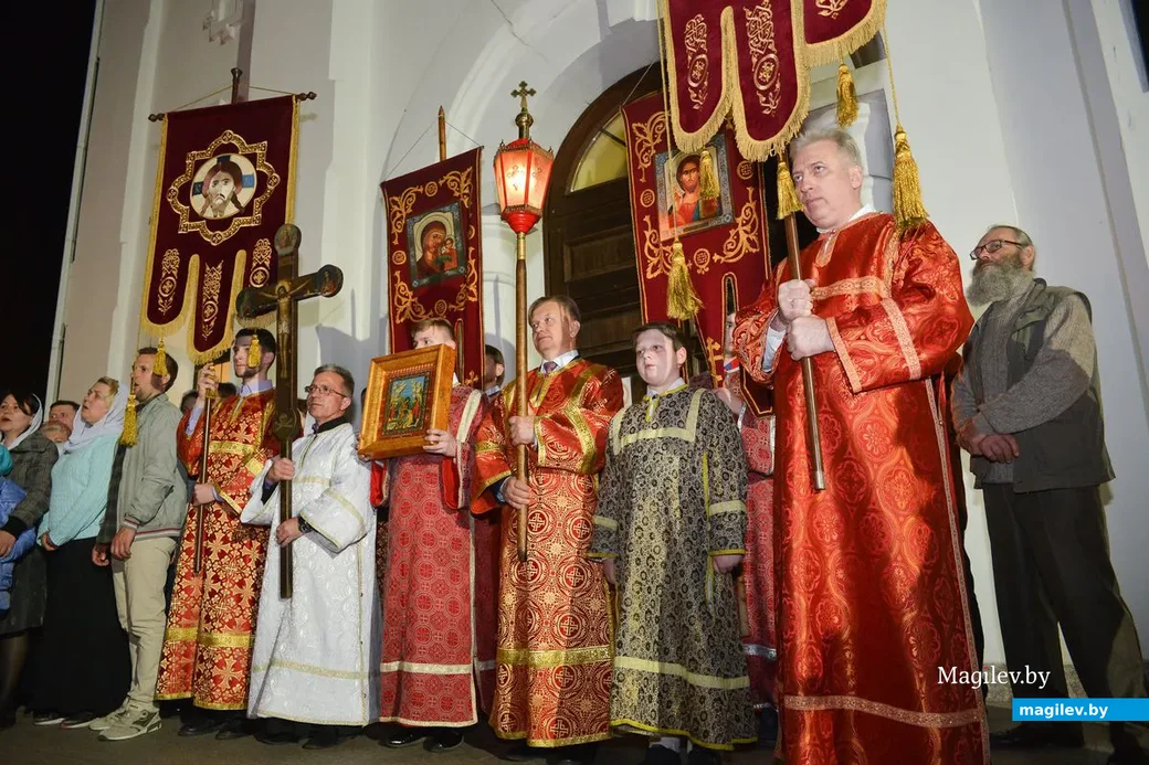 28.04.2019. Пасхальная служба в Бобруйском кафедральном Свято-Никольском соборе