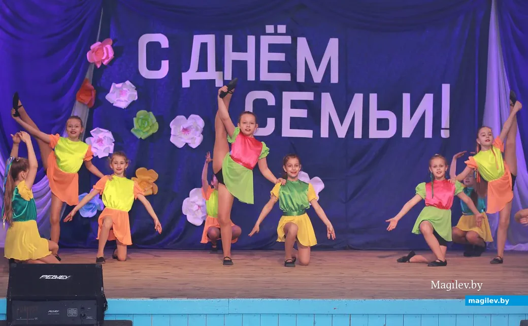 15 мая в Бобруйске поздравили свадебных юбиляров.