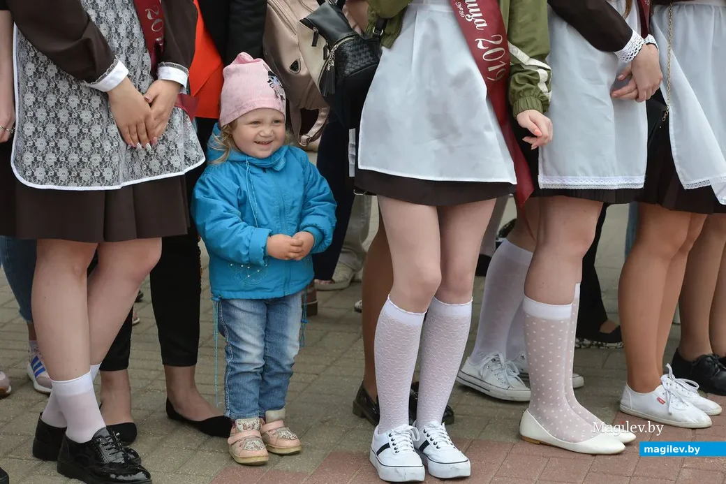 30.05.2019. Торжественное шествие выпускников школ и гимназий 2019 года