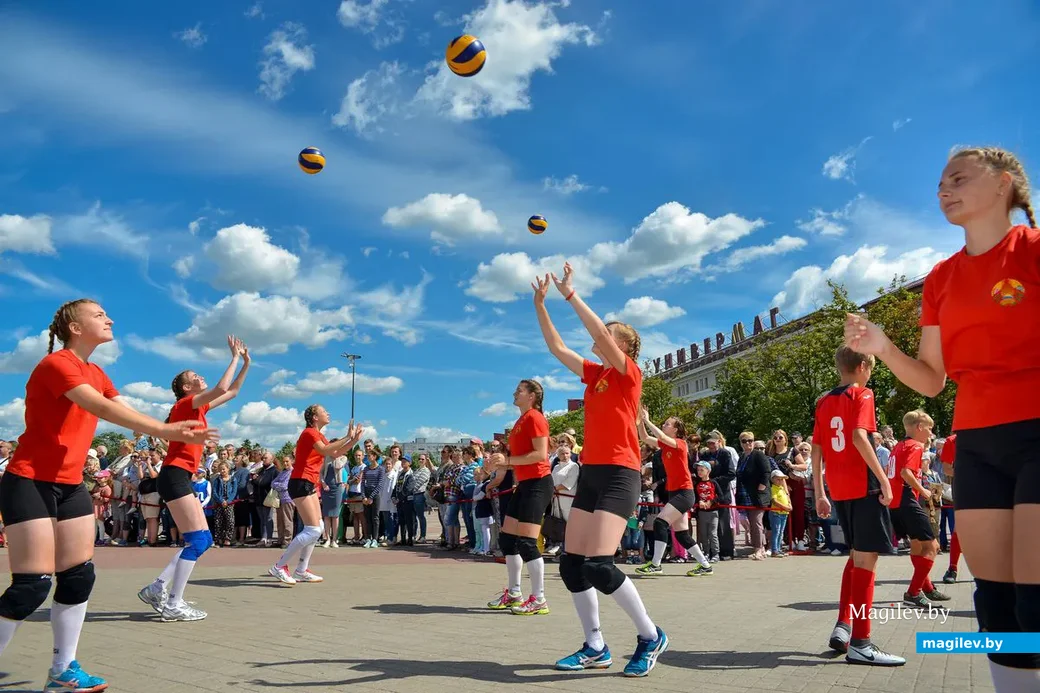 29.06.2019. Торжественная церемония чествования лучших представителей трудовых коллективов