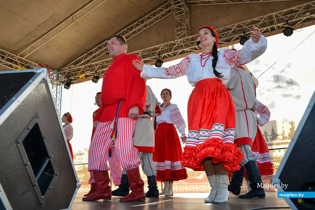 29.06.2019. Праздничный концерт участников Международного фестиваля народного творчества «Венок