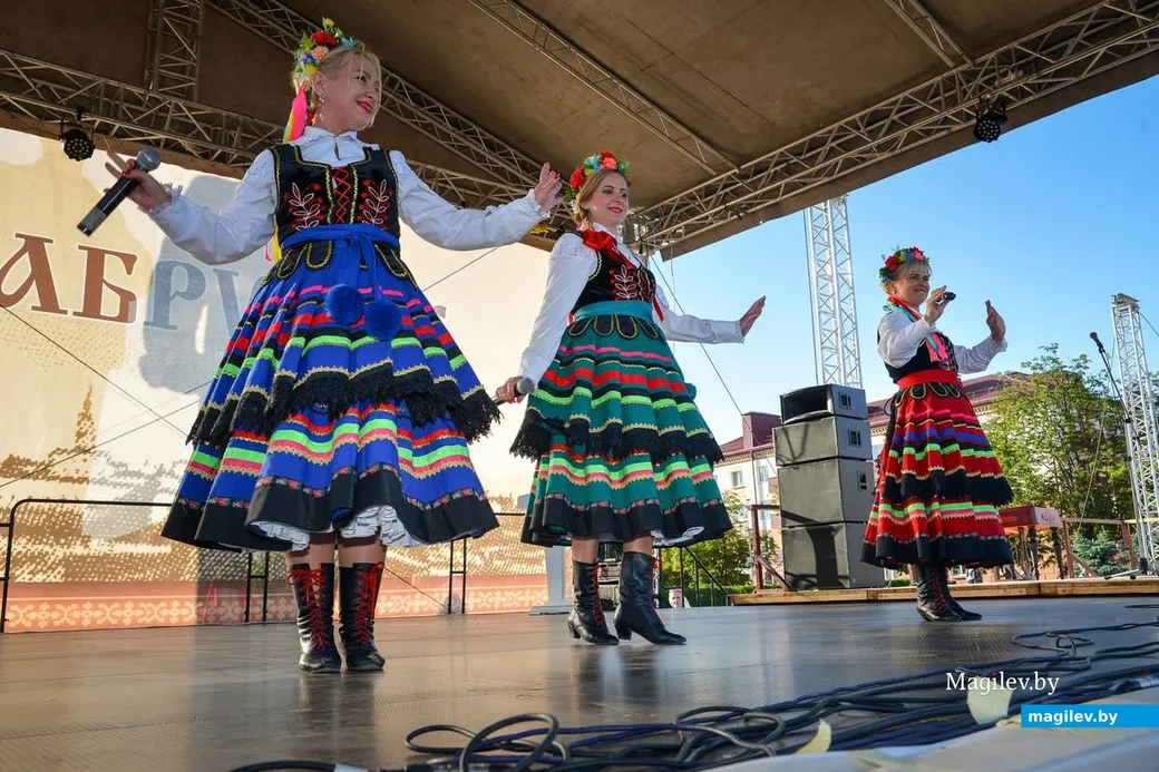 29.06.2019. Праздничный концерт участников Международного фестиваля народного творчества «Венок
