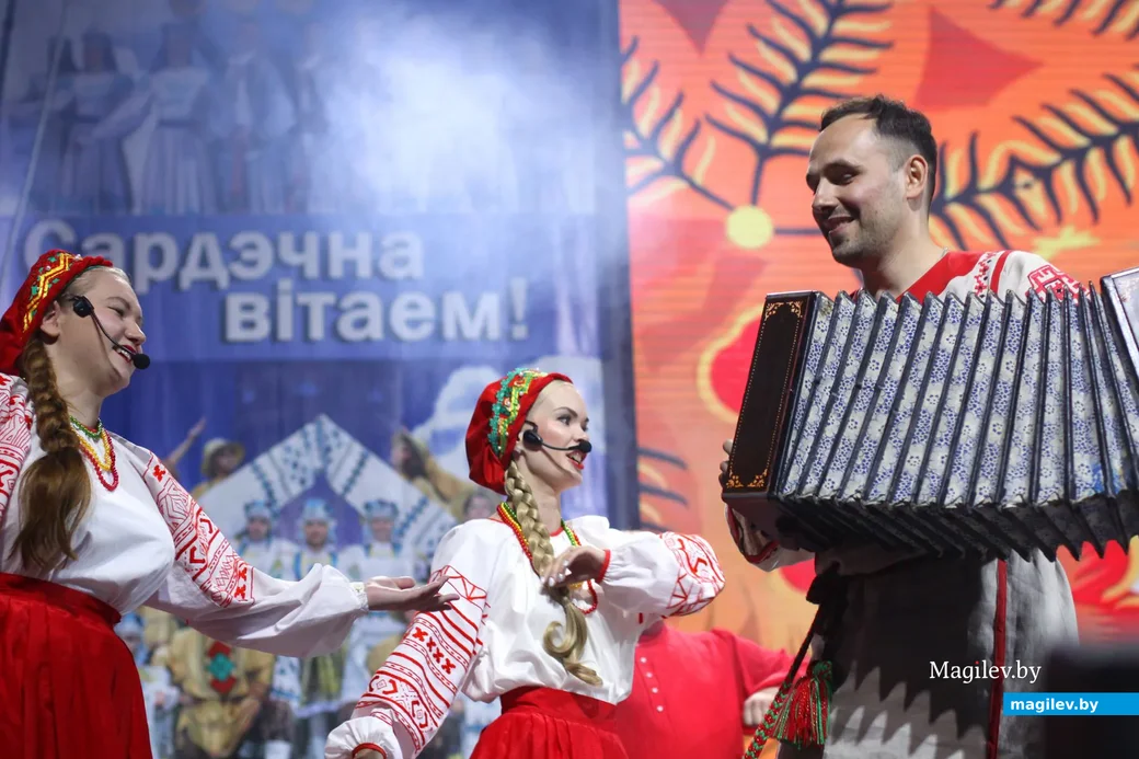 30.06.2019, Бобруйск. Закрытие 15-го Международного фестиваля народного творчества «Венок дружбы».