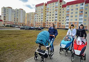 Средний возраст женщин Беларуси при рождении первенца увеличился на два года