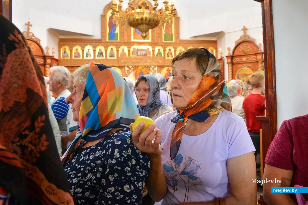 19.08.2019. Православные верующие отмечают праздник Преображения Господня (Яблочный Спас).