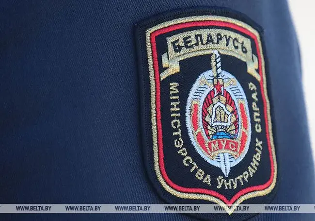 В Минске 63-летний мужчина похитил выручку из магазина и убежал