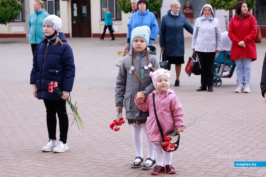 22.05.2020. В Бобруйске прошла выставка юных художников студии «Радуга».