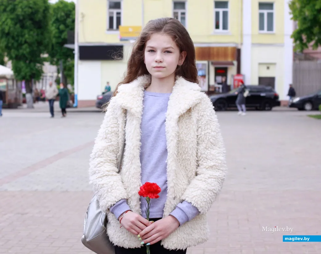 22.05.2020. В Бобруйске прошла выставка юных художников студии «Радуга».
