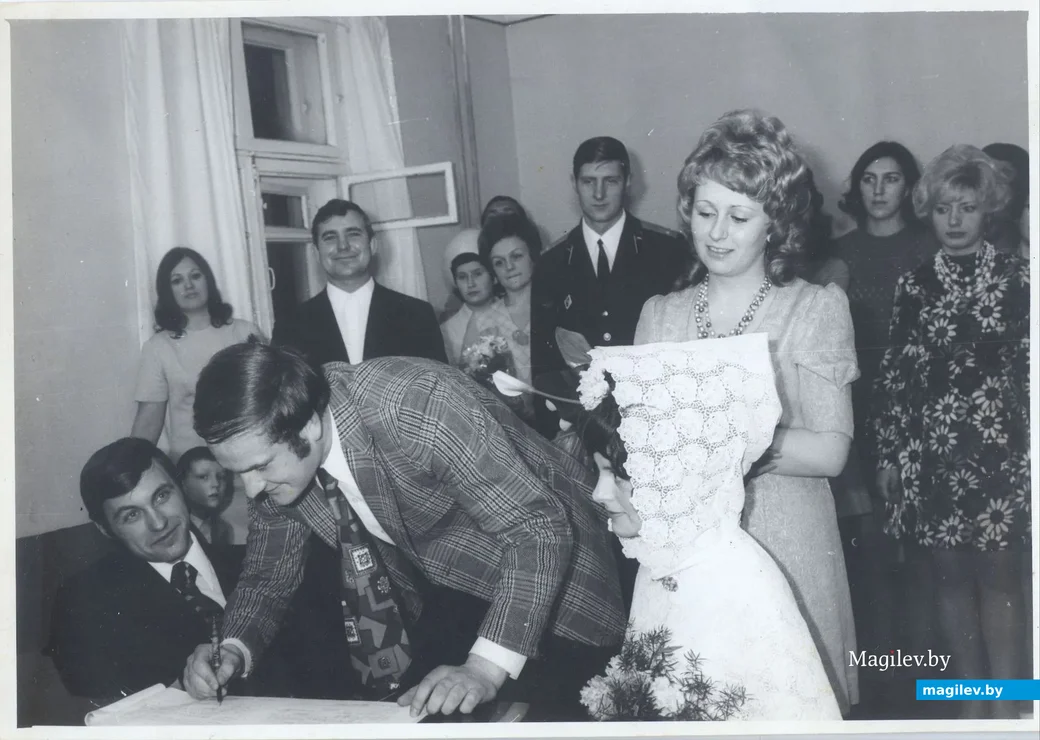 28.12.1974. Свадьба Натальи и Федора Скороходов. Их свидетели.