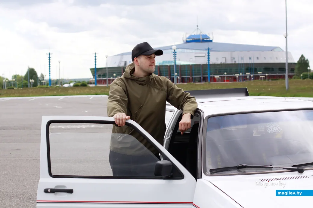 Сергей и его Volkswagen Golf II.