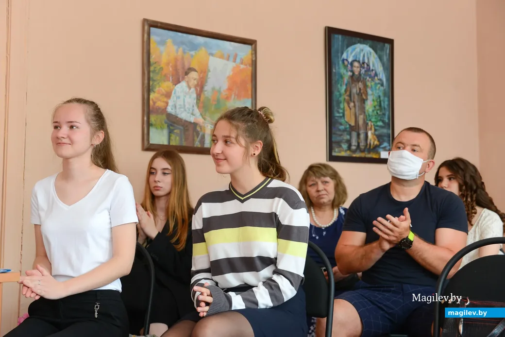 Защита дипломных работ выпускников детской школы изобразительных искусств им. В.А.Домарада