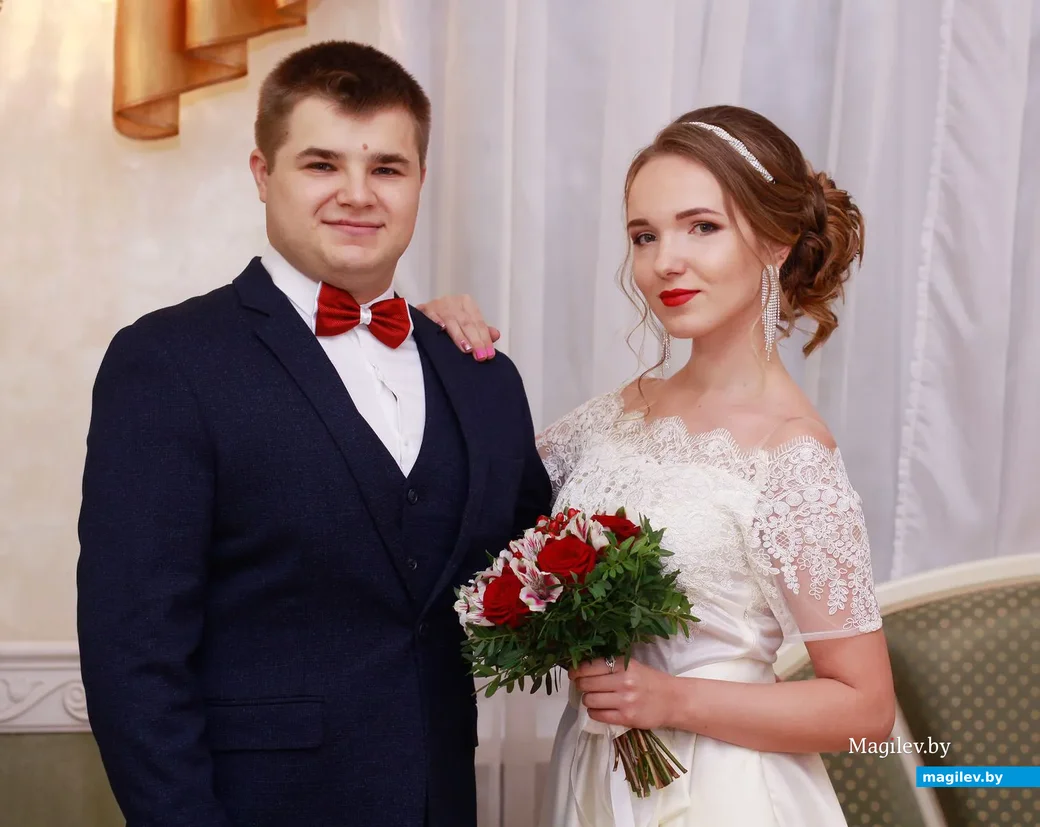 Молодожены: Дмитрий Михайлевич и Елена Волнейко.