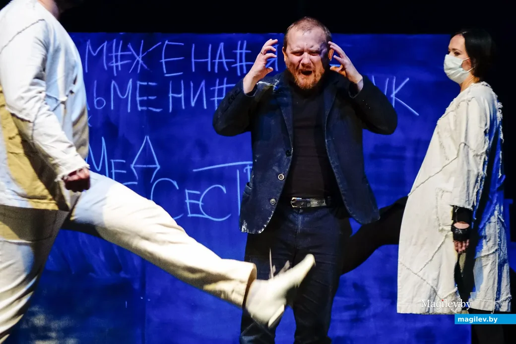 02.11.2019. Трагическая комедия «Летели качели» по одноимённой пьесе Константина Стешика в