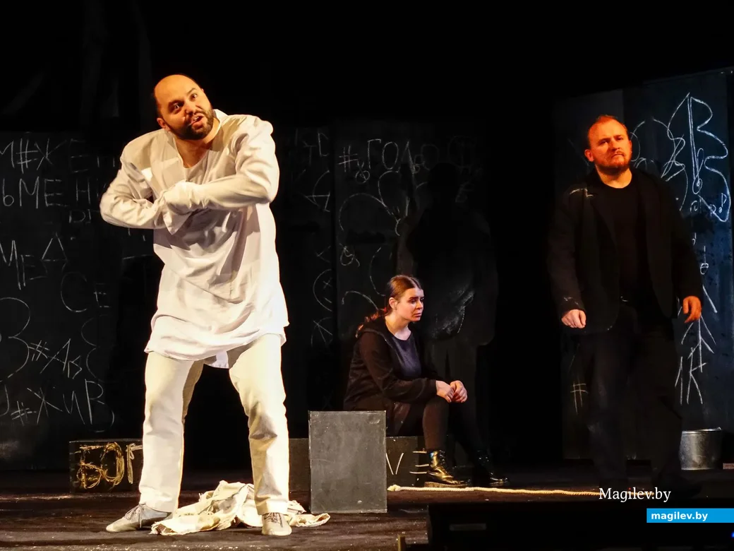 02.11.2019. Трагическая комедия «Летели качели» по одноимённой пьесе Константина Стешика в