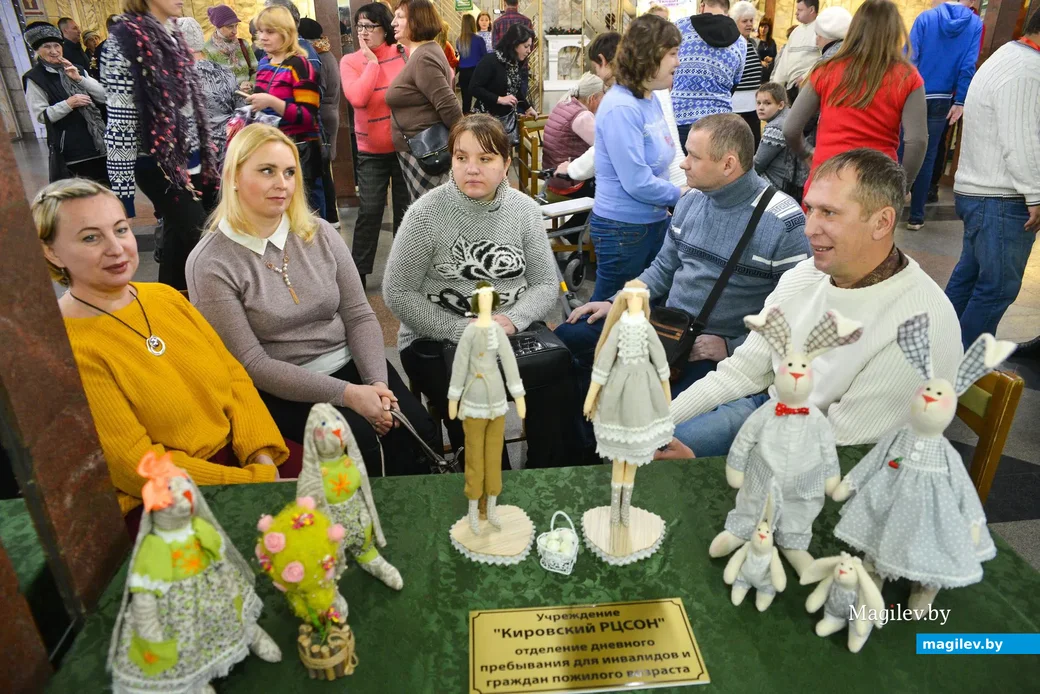 Инклюзивная ярмарка талантов «Под созвездием добра» прошла 5 декабря 2019 года во Дворце