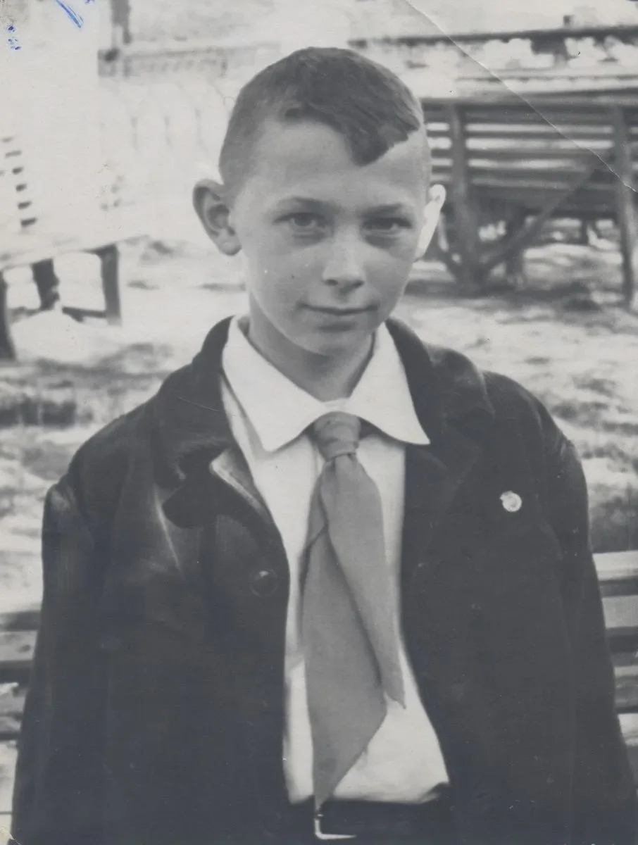 Бобруйск, 1 мая 1959 года. Виталию Огуру 13 лет.