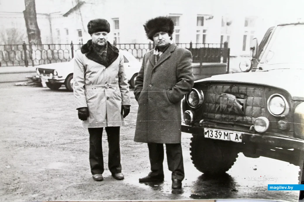 1983 год. Работники Бобруйского райкома КПБ Святослав Дашковский и Александр Казак (справа) в