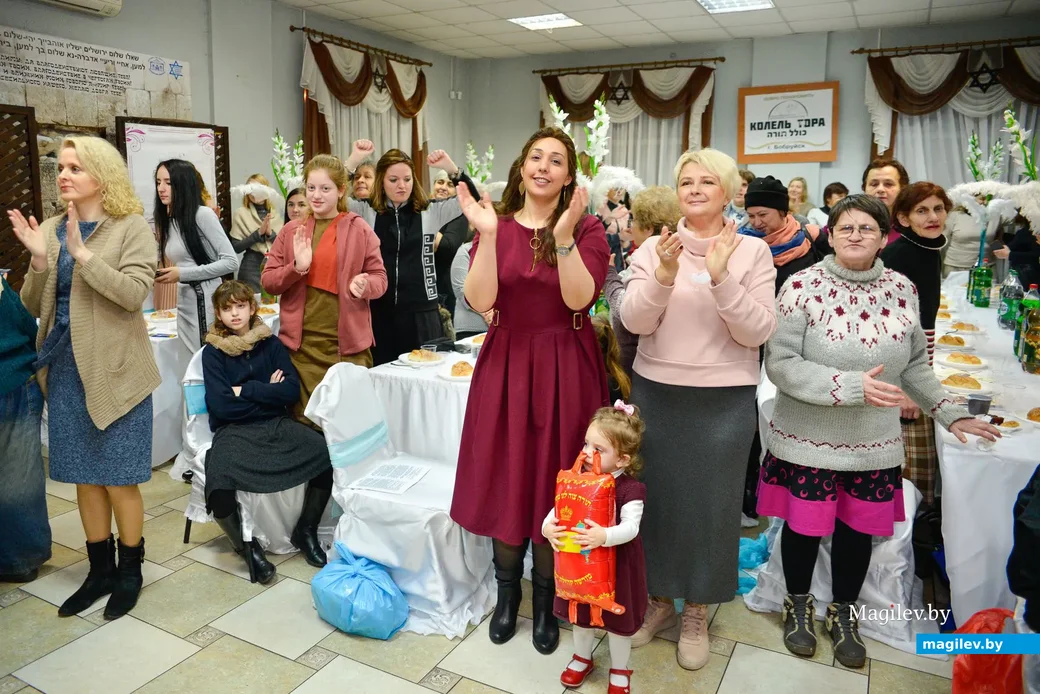 12.01.2020. Праздник внесения свитка Торы в Бобруйской синагоге. Акафот, танцы и торжественная