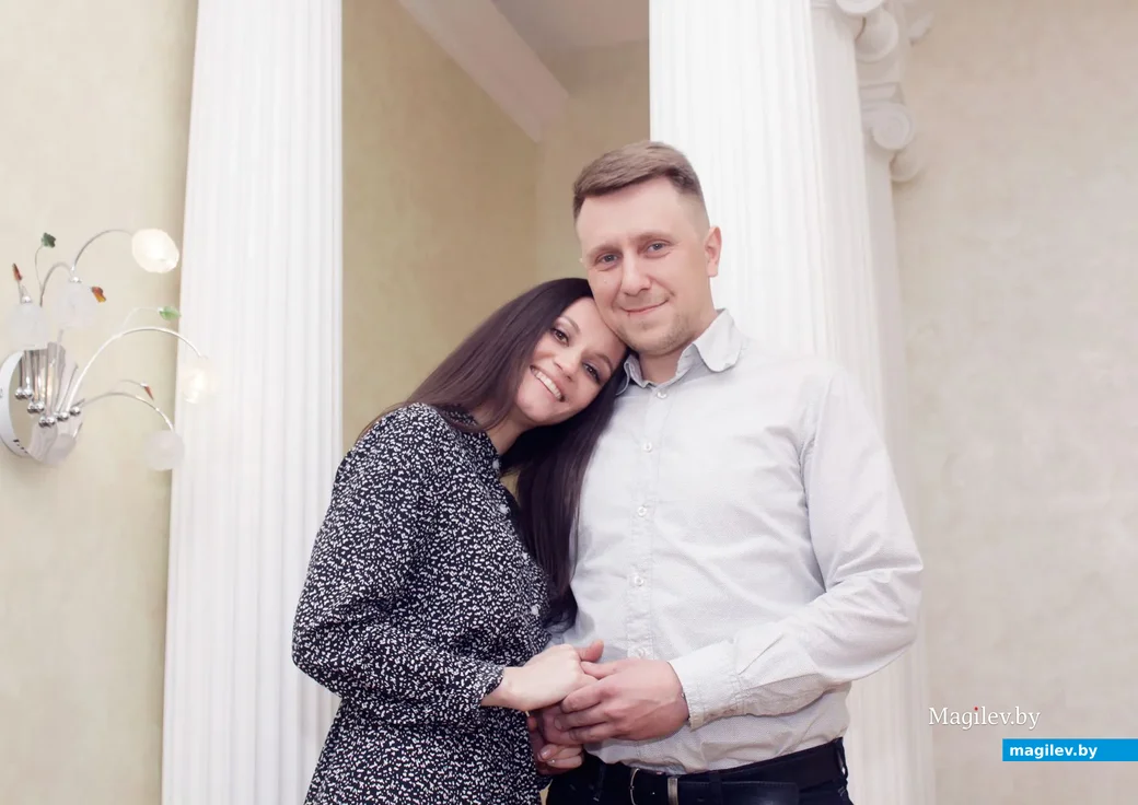3 апреля Евгений Чумаков и Алина Холод стали мужем и женой.