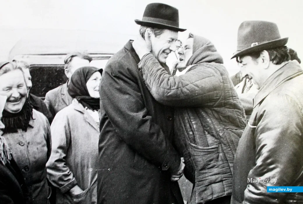 Петр Машеров во время посещений Бобруйщины в 1980 году.